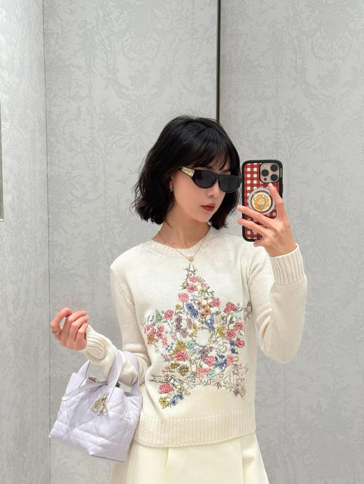 DIOR 迪奥  25新款五角星花卉刺绣针织长袖（TM） 商品图6