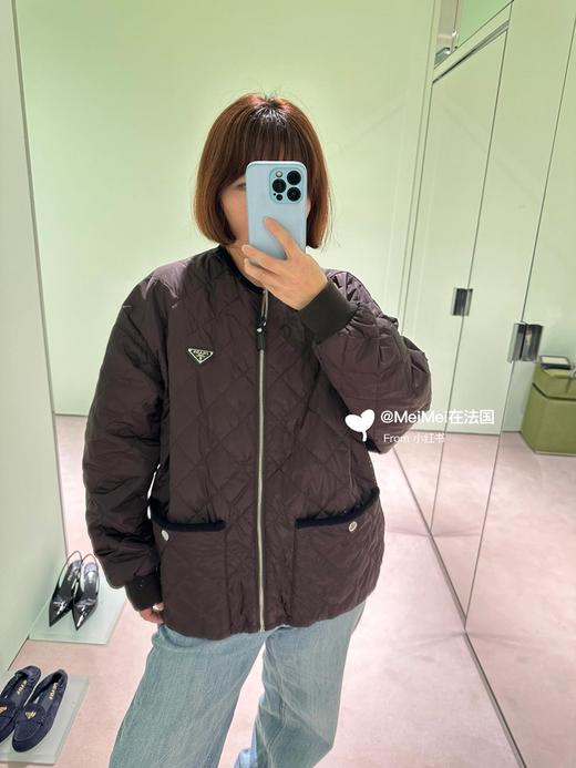 普拉达 25Fw早秋新款 经典三角标圆领菱格纹棉服外套（ZY*MM） 商品图3