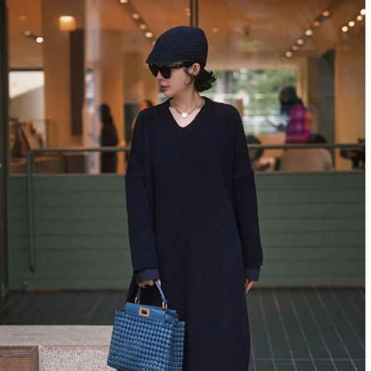 04-4潘依绣丁丁宠粉100%美丽诺羊毛拼接假两件V领针织连衣裙 C057 商品图0