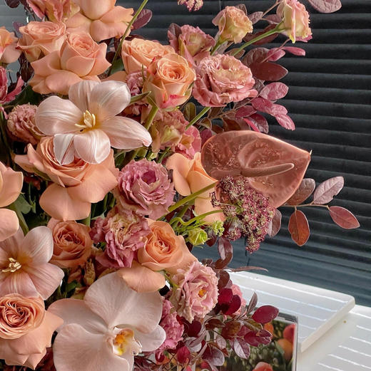 《年华》卡布奇诺郁金香秋色系抱抱桶 商品图3