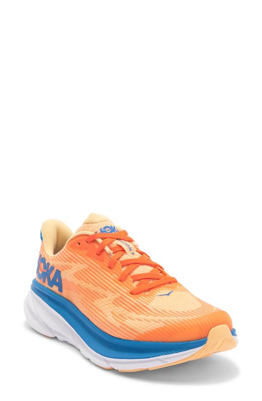 好穿的球鞋了！HOKA 大童款运动鞋 小脚妹子也可穿 国内1800+现在只要￥860直邮到手 商品图9