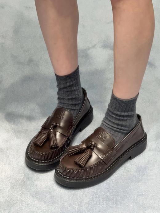 Miu Miu 25FW deck shoes 缪缪新款流苏乐福鞋（DBG） 商品图9