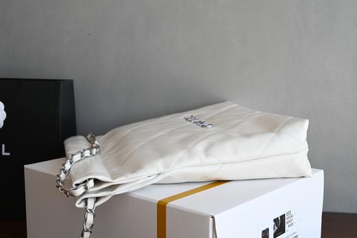 GZ232-香奈儿 菱格纹皮穿链大容量 小牛皮白缝线拼银色金属购物袋手提单肩包 -（LH*MM） 商品图2