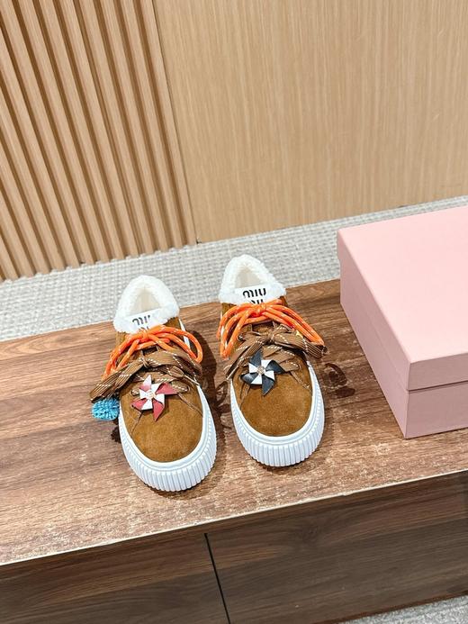 缪缪 秋冬新款 厚底  休闲小白鞋 羊毛饼干鞋 加绒(DBG) 商品图1