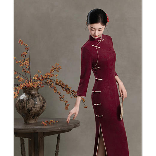 GX喜婆婆妈妈婚宴长款旗袍2025秋冬新款洋气七分袖旗袍连衣裙 商品图3