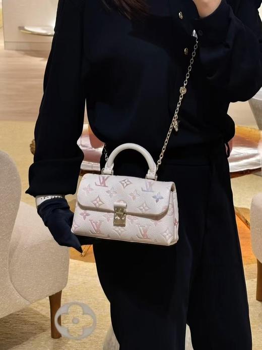 驴家 Madeleine NANO 水彩渐变效果装饰点缀可拆卸链条 牛皮革 手提包 女款 梦幻紫（LZ*MM） 商品图5