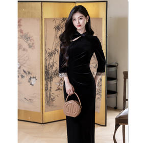 GX丝绒长款七分袖旗袍2025秋新款时尚改良新中式日常可穿感旗袍