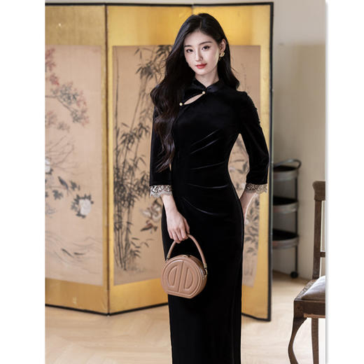 GX丝绒长款七分袖旗袍2025秋新款时尚改良新中式日常可穿感旗袍 商品图0