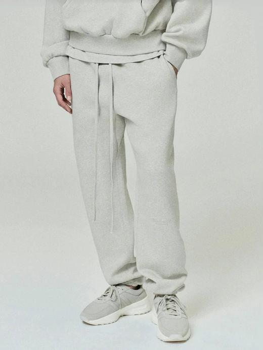 Fear of God Essentials SS25 Vintage Fleece Sweatpant 舒适潮流通勤男女同款拉丝银硅胶长裤卫裤休闲裤（BG） 商品图5