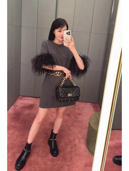 莞产 VALENTIN* 华伦天奴经典鉚钉马丁靴（ZX*DBG） 商品图4