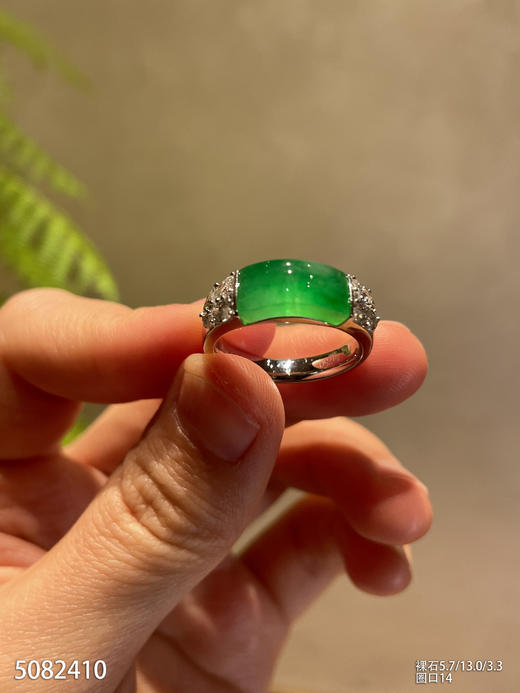 5082410、无事牌戒指。具体价格微信咨询 商品图0