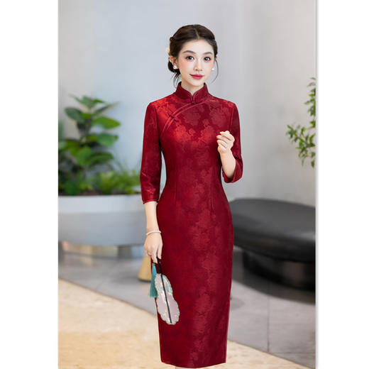 GX喜妈妈婚宴红色七分袖旗袍2025秋冬新款复古国风中老年回娘家旗袍 商品图3