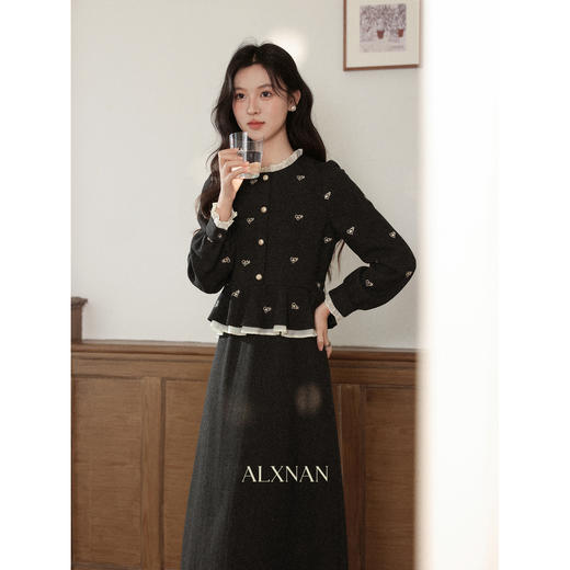 鹿向南「烟灰缀露」假两件深灰色连衣裙女秋季法式设计感长款裙子 商品图3