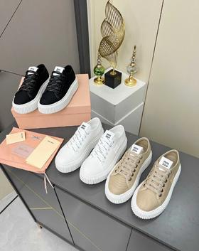 缪缪 丹宁牛仔运动鞋 帆布 低帮 板鞋 女款 （DBG）