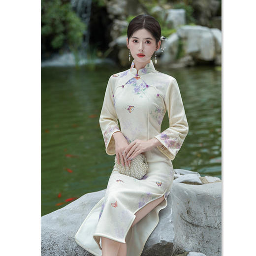 GX时尚年轻少女款清荷绒长款长袖旗袍2025秋季新款日常可穿加绒旗袍 商品图2