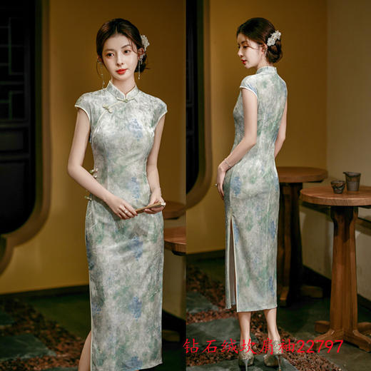 GX钻石绒长款坎肩袖少女款旗袍2025秋季新款改良新中式日常修身旗袍 商品图1