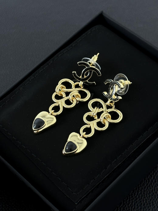 香奈儿 镂空爱心吊坠 金属耳环女金色-（XK） 商品图1