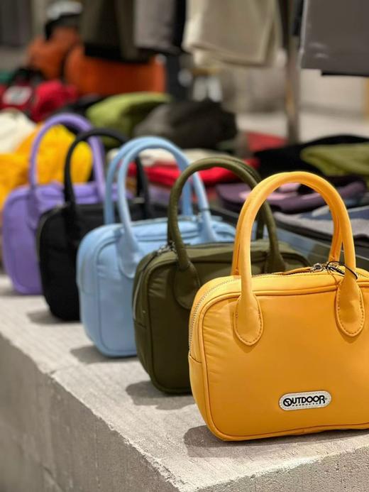 【云粉节】【8折】6楼OUTDOOR户外休闲舒适时尚百搭 单肩包 吊牌价299元折后价239元 商品图0