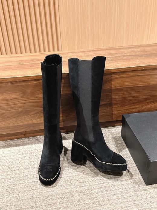 香奈儿 新款拼接链条粗跟长靴 这款厚底在欧美街拍中出境率超高（ZX*DBG） 商品图2