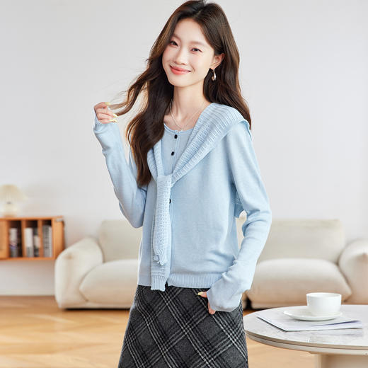 披肩女装针织衫毛衣，长袖宽松圆领百搭显瘦打底衫（送披肩）HR-SSFB090 商品图3