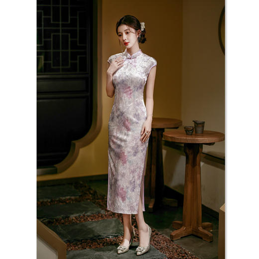GX钻石绒长款坎肩袖少女款旗袍2025初秋新款改良新中式日常修身旗袍 商品图3