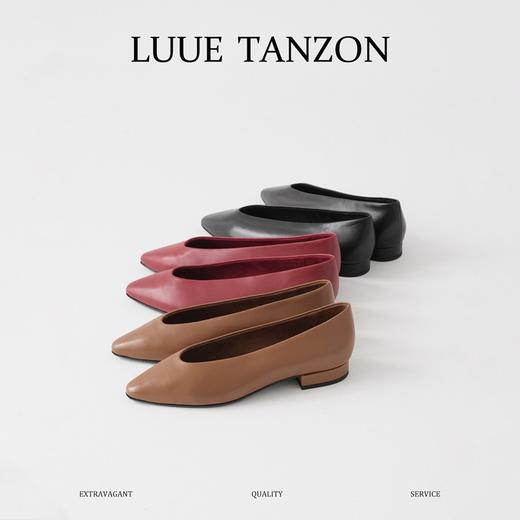 XX43-葆蝶家Almond平底轻便耐磨女士休闲单鞋女款（KS*MM） 商品图0