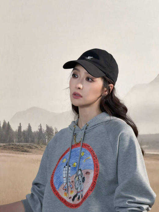 驴家 25FW秋冬新款 链条印花连帽卫衣(DQJ*MM) 商品图3