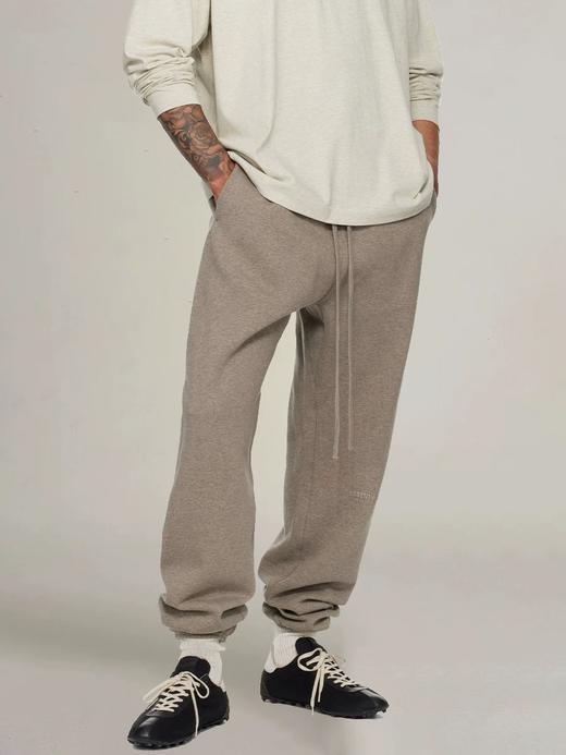 Fear of God Essentials SS25 Vintage Fleece Sweatpant 舒适潮流通勤男女同款拉丝银硅胶长裤卫裤休闲裤（BG） 商品图10