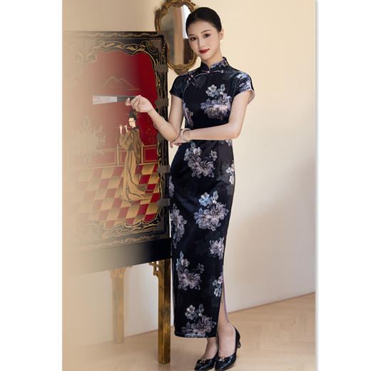 GX丝绒坎肩袖长款国风旗袍2025秋季新款复古国风修身显瘦半开襟旗袍 商品图2