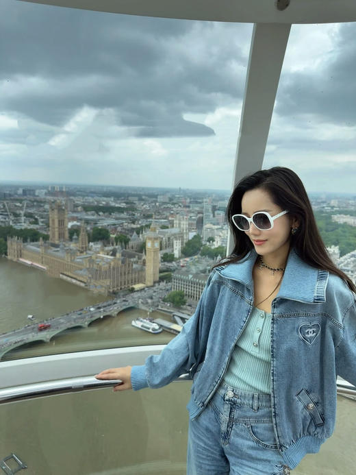 CHANEL 早秋新款双C字母爱心刺绣牛仔夹克（TM） 商品图5