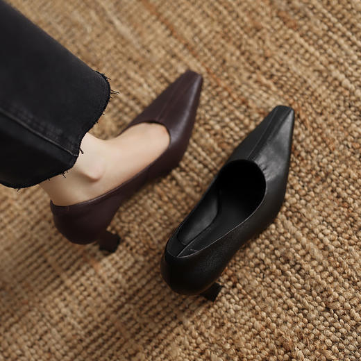 【预售5天】法式高跟鞋女细跟新款时尚工作鞋黑色方头职业真皮单鞋DMJFG&82635F 商品图0