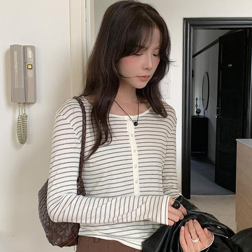 【99/2件】森岛 天丝莱赛尔羊毛针织衫 秋冬纯色条纹纽扣T恤修身弹力面膜衣 商品图0