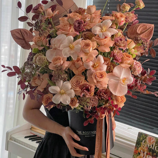 《年华》卡布奇诺郁金香秋色系抱抱桶 商品图0