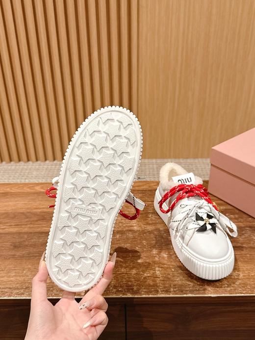 缪缪 秋冬新款 厚底  休闲小白鞋 羊毛饼干鞋 加绒(DBG) 商品图5