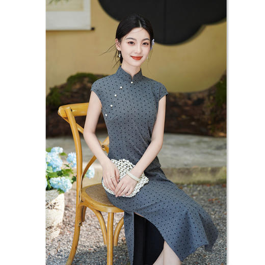 GX新中式改良旗袍2025初秋新款波点撞色感民国少女款坎肩袖旗袍 商品图0