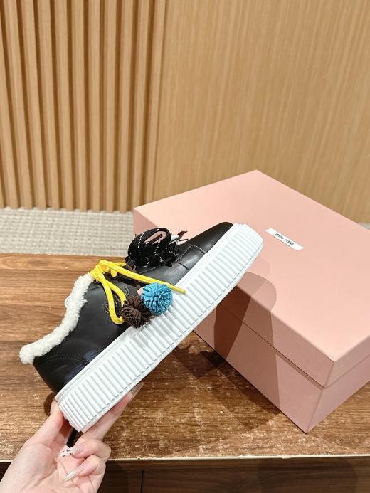缪缪 秋冬新款 厚底  休闲小白鞋 羊毛饼干鞋 加绒(DBG) 商品图7