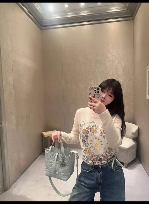 DIOR 迪奥  25新款花朵圆形刺绣针织长袖（TM） 商品图6