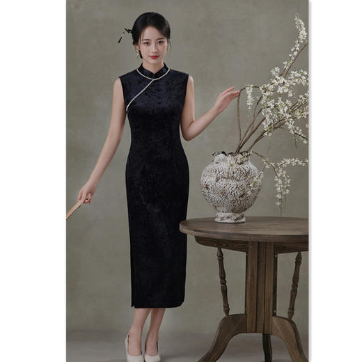 GX港风新中式长款钻石绒无袖旗袍2025初秋新款时尚改良日常可穿旗袍 商品图3