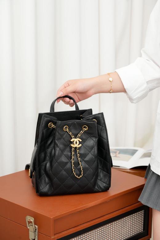 香奈儿  25B 系列 双肩Bag 黑金 中号（LZ*MM） 商品图4