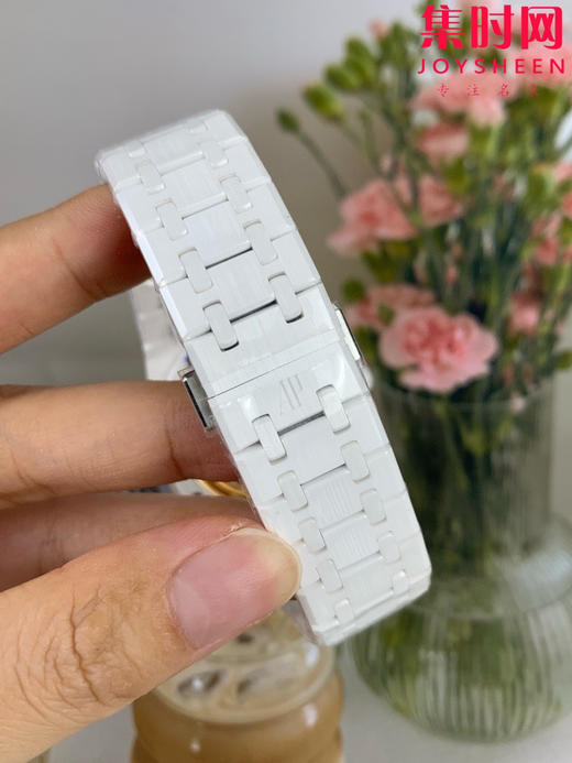 爱彼 APS皇家橡树15500系列 皇家橡树全陶瓷 15500陶瓷壳 男士腕表 新到货，凭借陶瓷材质与Cal.4302一体机 商品图6