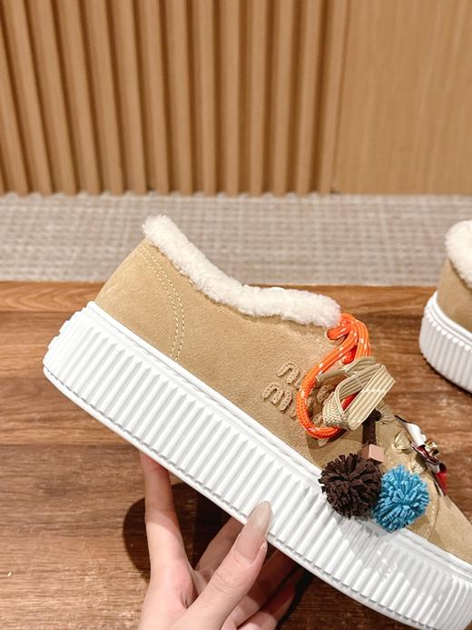 缪缪 秋冬新款 厚底  休闲小白鞋 羊毛饼干鞋 加绒(DBG) 商品图14