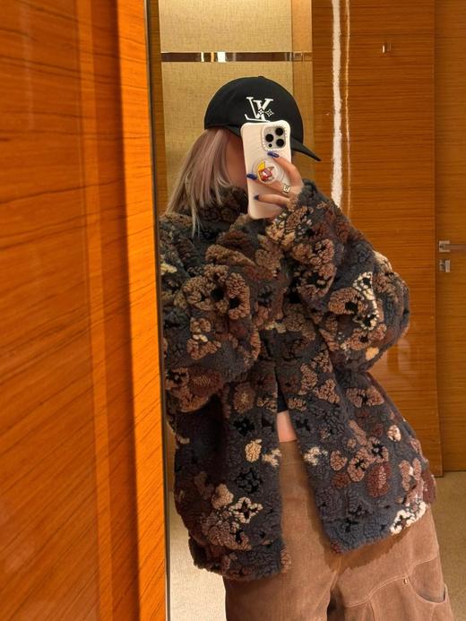 驴家 25Fw秋冬新款 双面穿羊羔毛外套（DQJ*MM） 商品图2