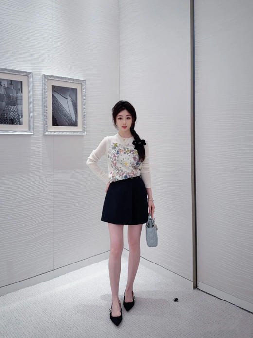 DIOR 迪奥  25新款花朵圆形刺绣针织长袖（TM） 商品图5