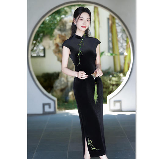 GX新中式国风竹叶刺绣改良旗袍2025秋季新款感气质旗袍连衣裙女 商品图0