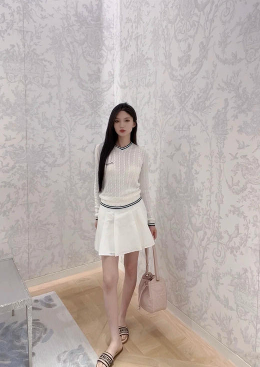 迪奥 25早秋新款毛衣 订织订染秘鲁特种进口面料（TM） 商品图7