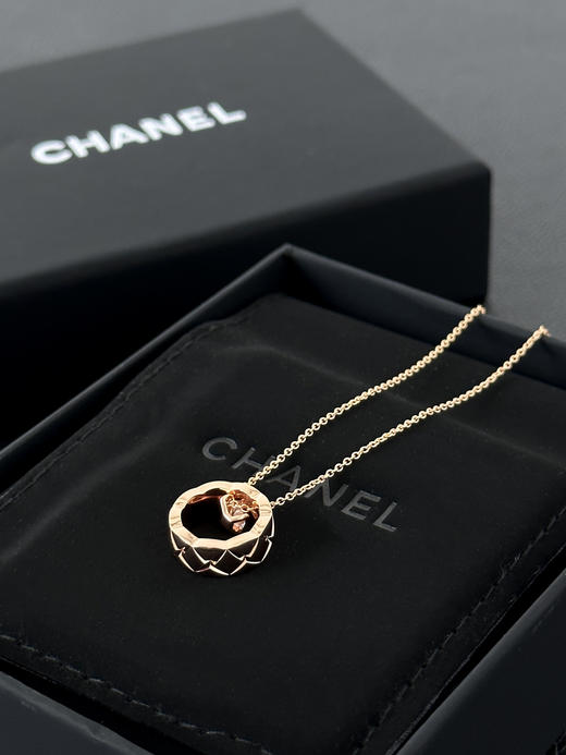 香奈儿 玫瑰金色斜纹菱纹格项链-（XK） 商品图6