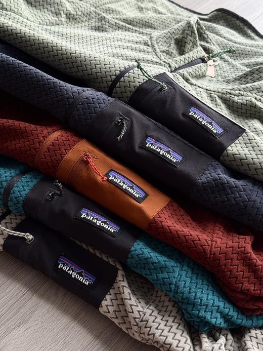 巴塔哥尼亚 Patagonia 爆款R1 Air系列户外功能性半拉链保暖抓绒衣（SS） 商品图11