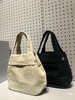 4楼MOLYVIVI轻量化运动小包 款货号MLAB25206 吊牌价208 折后价166 商品缩略图0