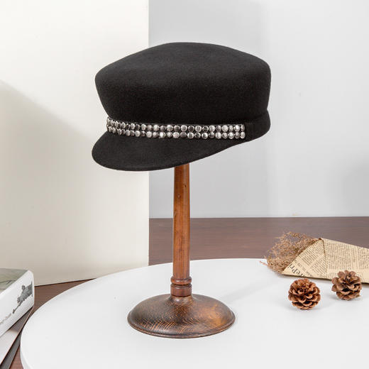 2025荣美秋冬新款显脸小羊毛毡帽女鸭舌帽英伦马术帽复古贝雷帽子 商品图1