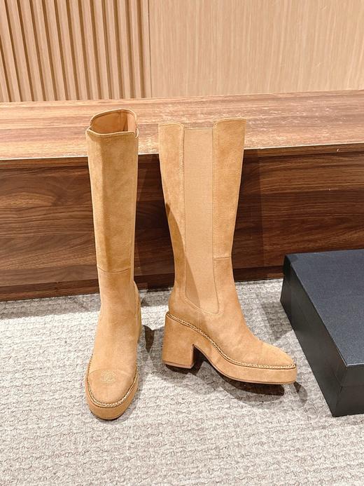 香奈儿 新款拼接链条粗跟长靴 这款厚底在欧美街拍中出境率超高（ZX*DBG） 商品图1